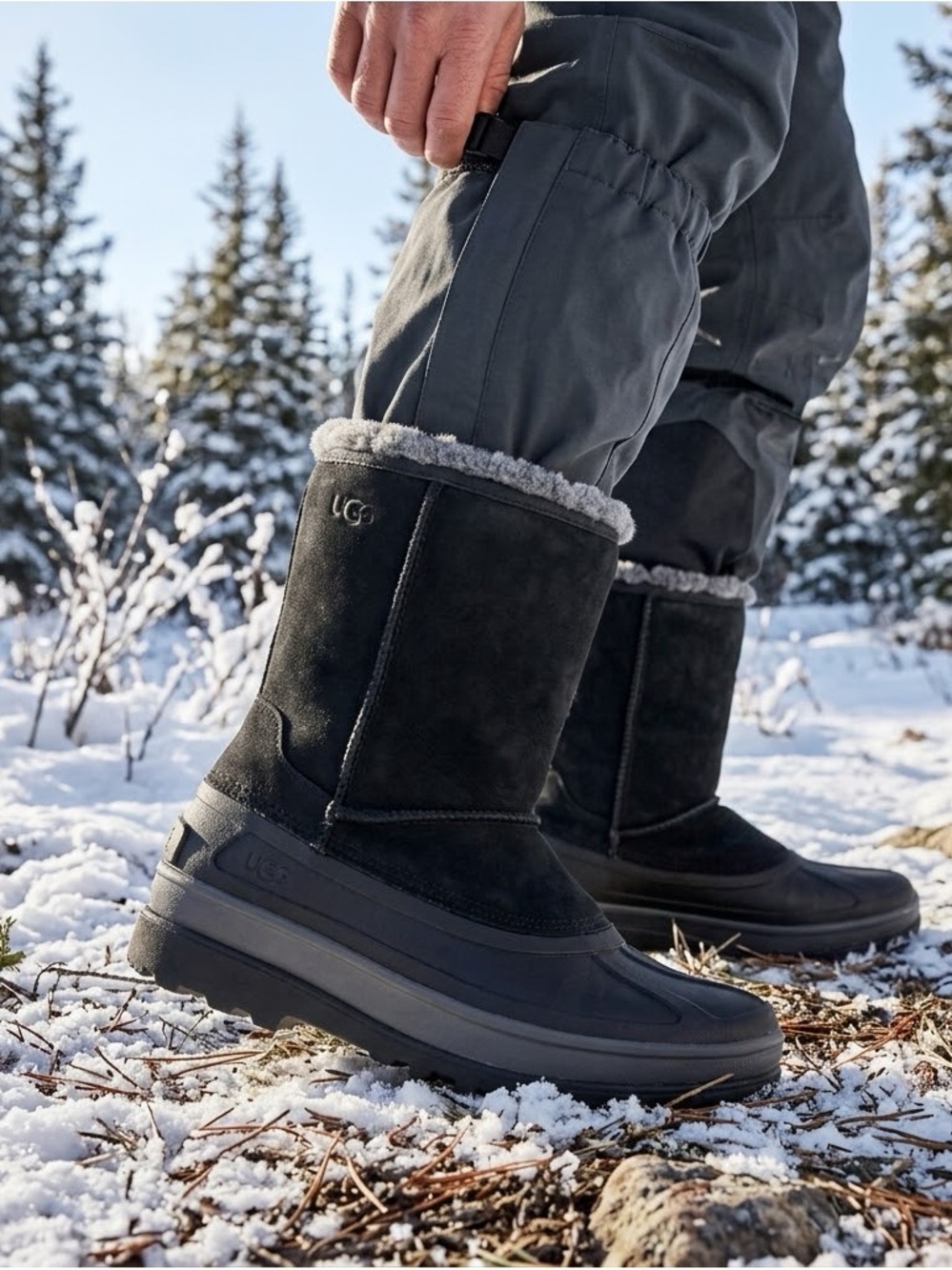 *Like New* UGG Black Waterproof Winter Boot with Gray Shearling Cuff